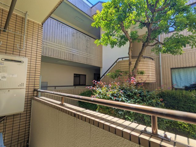 エマーレ国立 バルコニー