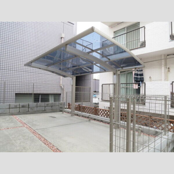 ヴィラコンフォール 駐輪場