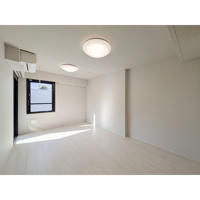 ACP Residence 新江古田0402号室 リビング