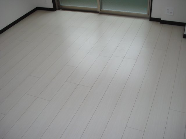 リブベース 洋室