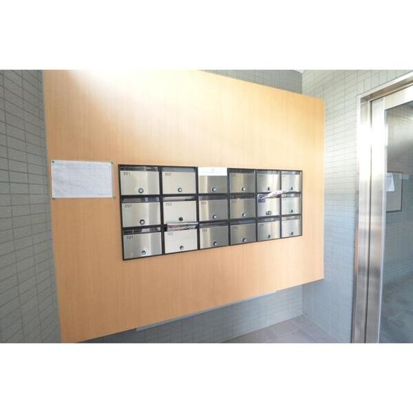 MARECAGE柏303号室 同建物別部屋の参考画像