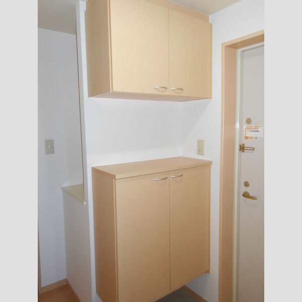 スタースクウェア103号室 玄関