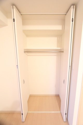 プライムアーバン目白1201号室 収納