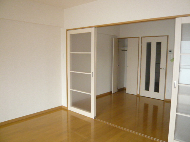 松山堂錦ビル リビング