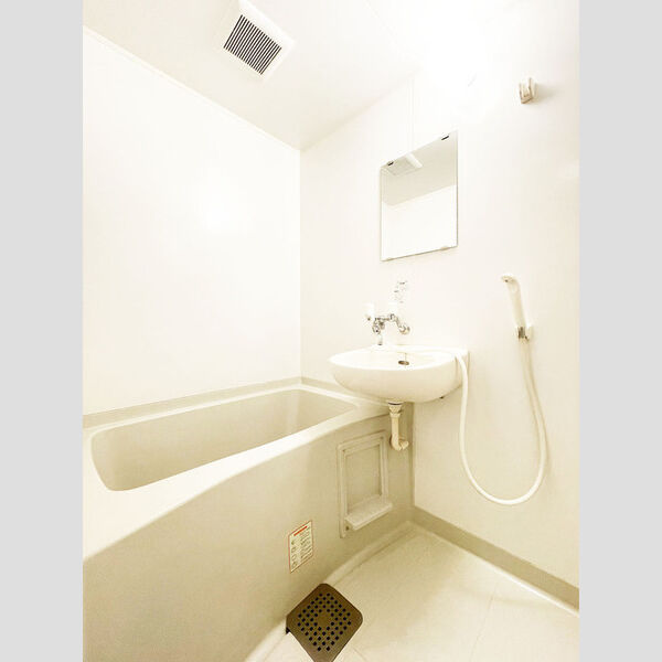 ヴェリタ サクラーレ 浴室