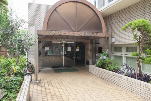 アカデミー・グローリア初穂町田合同ビル10階 エントランス
