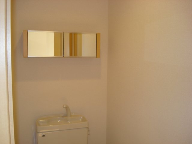 カルキノス トイレ収納（イメージ）