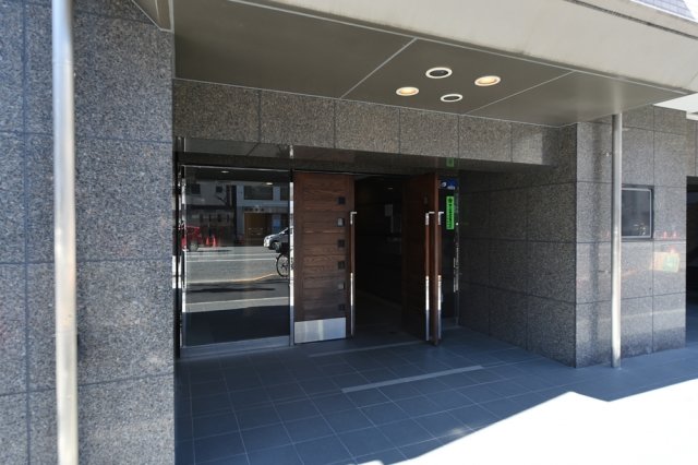 ルーブル文京音羽 エントランス