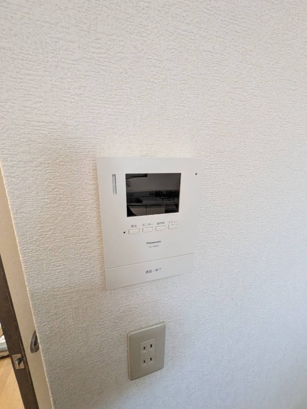 兼六コーポ滝山2階 モニター付きインターホン
