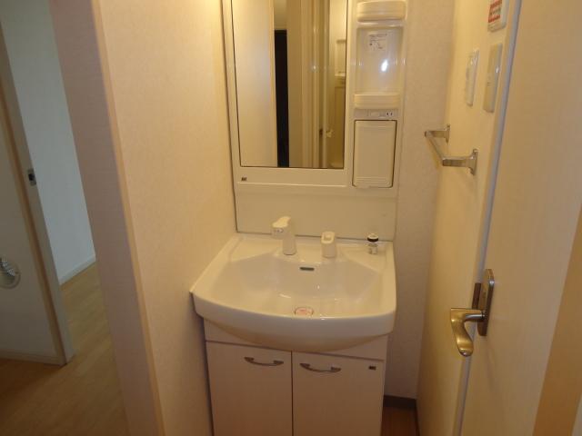 コンフォース光101号室 洗髪洗面化粧台