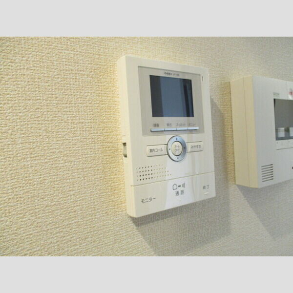 エスポワールⅡ205号室 モニター付きインターホン