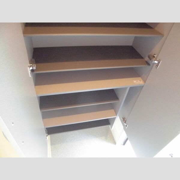 グランド　パレス　オクド103号室 シューズボックス