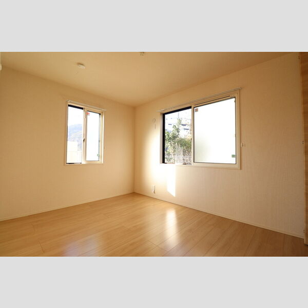 リオン湘南　101号室 洋室