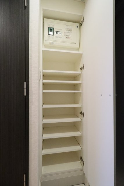 GENOVIA中野・都立家政 靴入