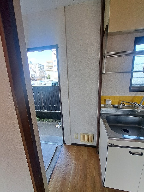 パールハイツ1階 玄関