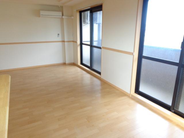 ペアウッド 室内（イメージ）