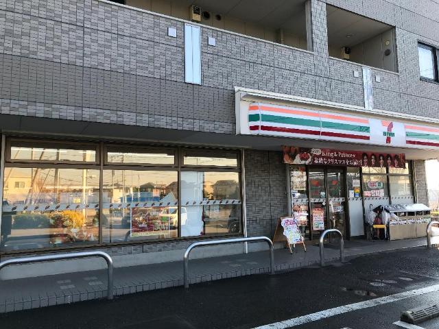 ヒンメルブロー　(ＨＩＭＭＥＬ　ＢＬＡ) セブンイレブン流山駒木西店まで132ｍ