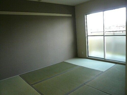 テレパレス日限山3階 和室　※2016年5月撮影