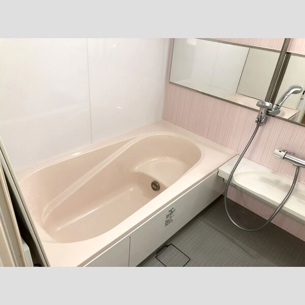 バル・ドミール 一坪風呂