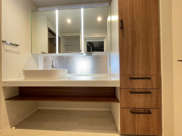 秀和第二南平台レジデンス419号室 同建物別部屋の参考画像