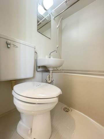 ソレイユ東向島3階 トイレ