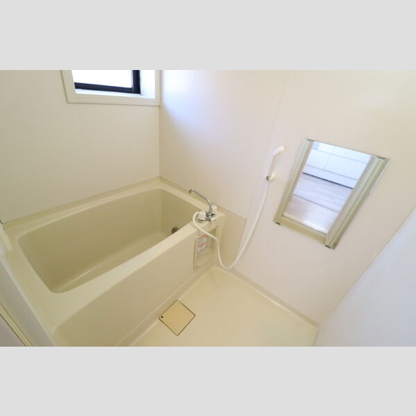 ファインビレッジ202号室 浴室