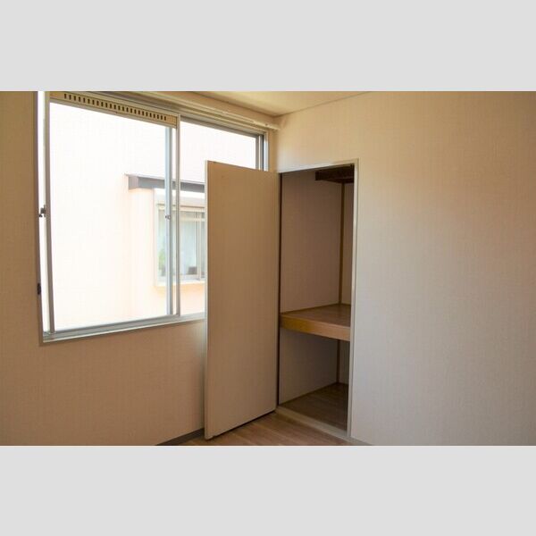 スカイハイツ池田　B102号室 洋室③