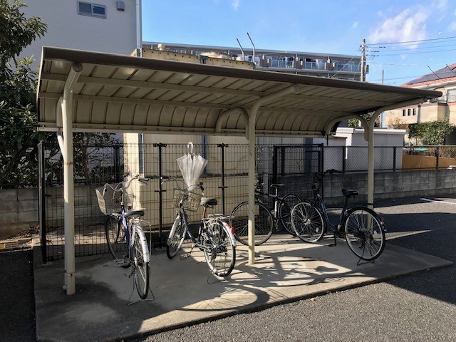 レオパレスＡＩＤＡ206号室 駐輪場