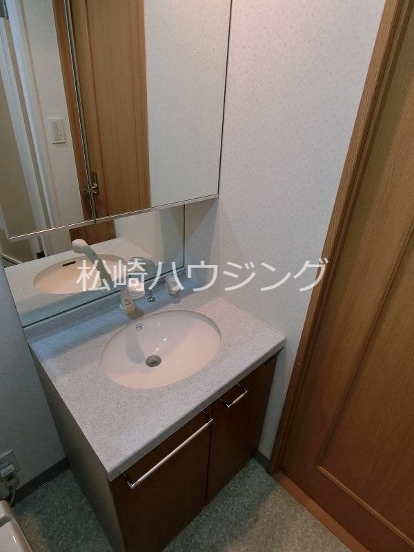 サンテラスもみじ山2階 洗面