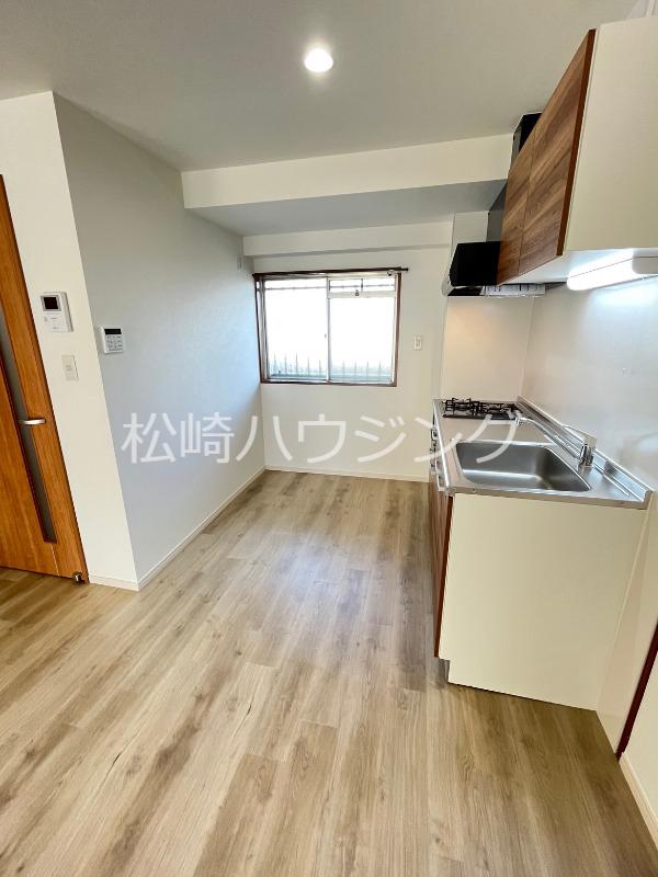 一杉ビル2階 リビング