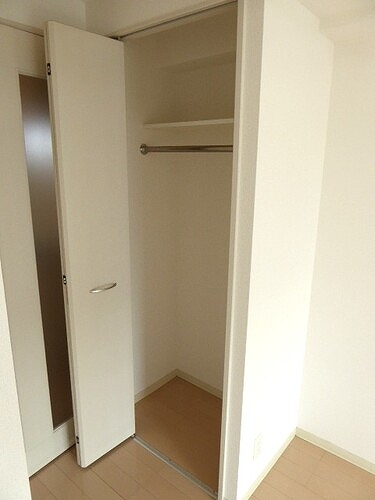 フェリース横濱7階 クロゼット　※2024年12月撮影