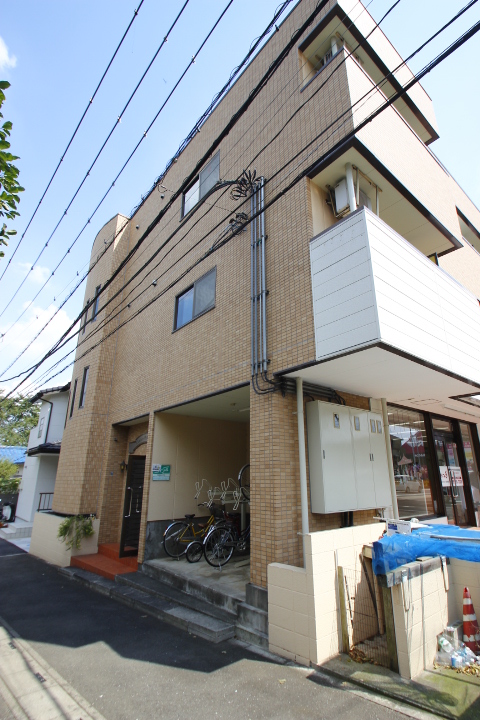 ルミエール岡部 外観