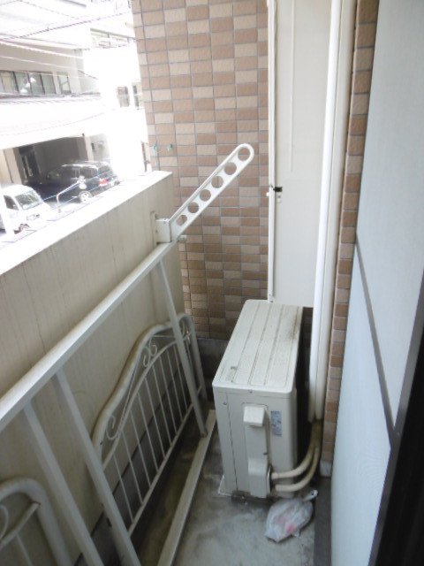 ロイヤルコート・オガワ0502号室 バルコニー