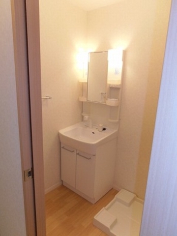 ＩＬ・ＳＯＬＥ2階 洗面