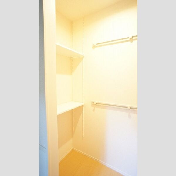 庵 okamura ワンステップクローゼット