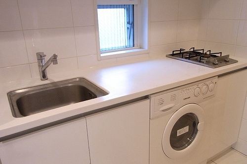 ベルファース新橋5階 キッチン　※2012年11月撮影