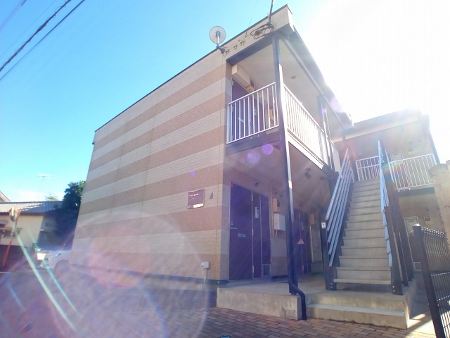 レオパレスアクシスⅡの外観画像