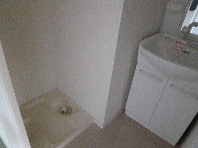 トレセリア大和田0108号室 防水板