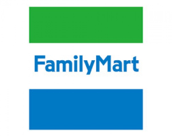 スカイコート町屋304号室 ファミリーマート町屋店(コンビニ)まで114m