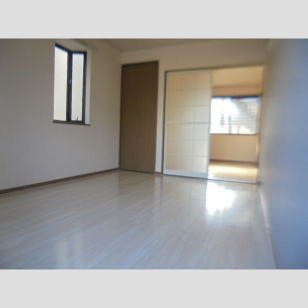 ストークアレイ103号室 洋室