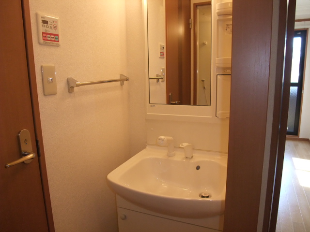 フローラリア303号室 洗髪洗面化粧台