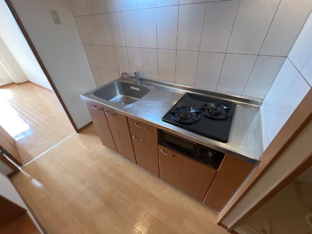 メゾン・トランタンヌーフ205号室 キッチン