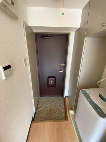 ポートハイム三春台 玄関