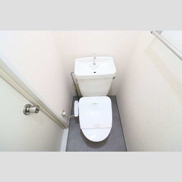 コートプレジオ 温水洗浄暖房便座