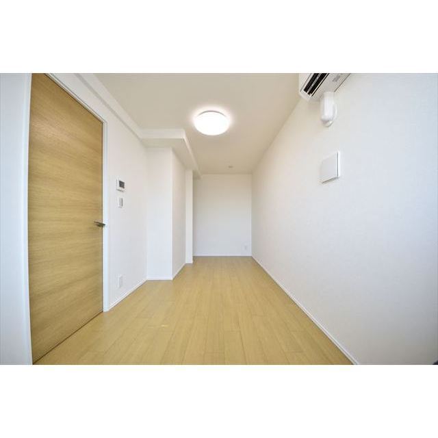 プランドール市川 内観