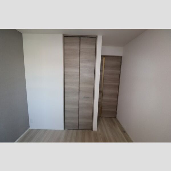 セレスティア江戸川Ⅱ101号室 洋室4.6帖テラス側