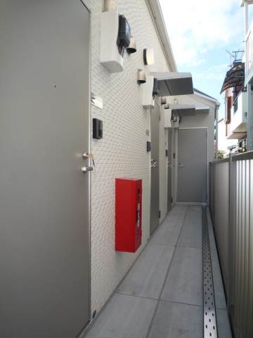 マイフィールズ横浜2階 エントランス