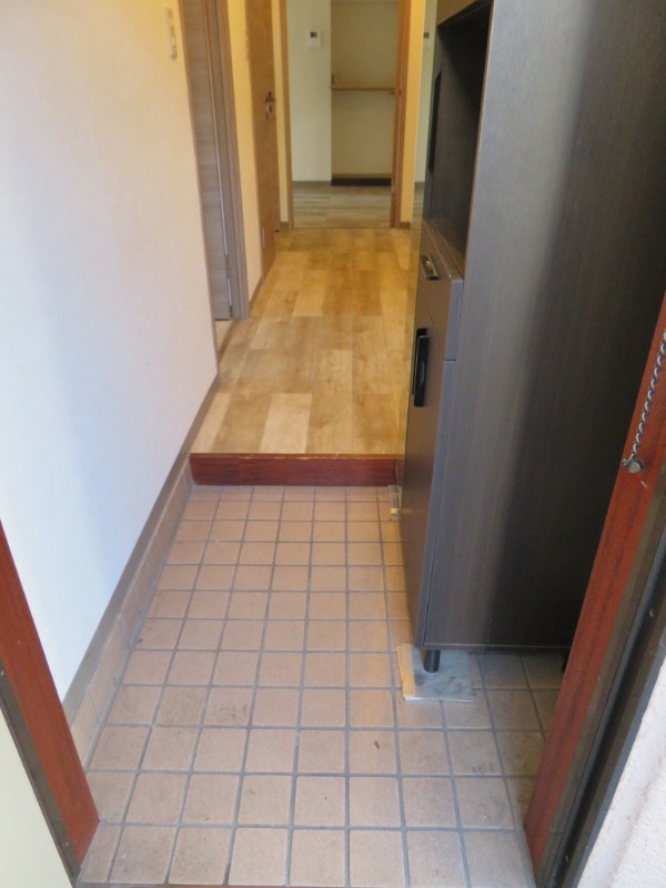 グリーンハウス 玄関