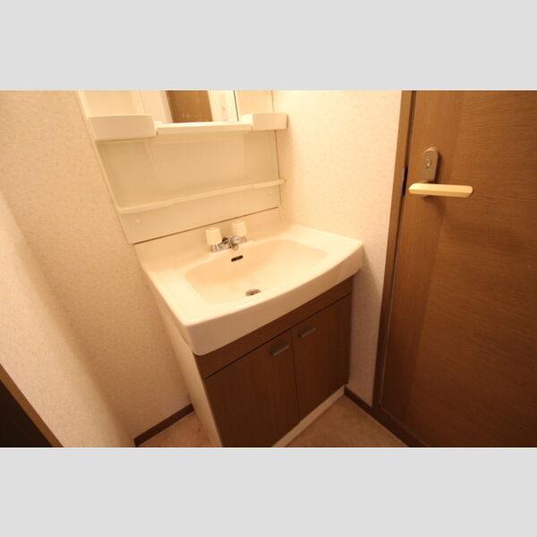 ジュネス・シノダ205号室 ★洗面化粧台★