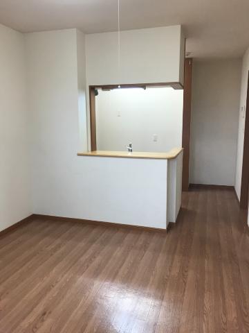 エル・グレイシャス リビング